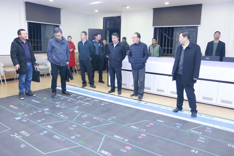 简篇-铁道运输专业委员会工作会议在贝博官网顺利召开