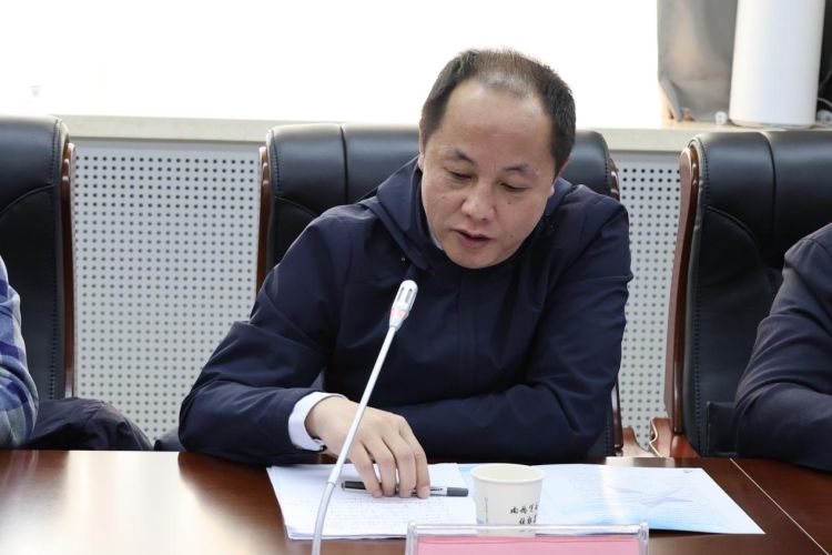 简篇-铁道运输专业委员会工作会议在贝博官网顺利召开